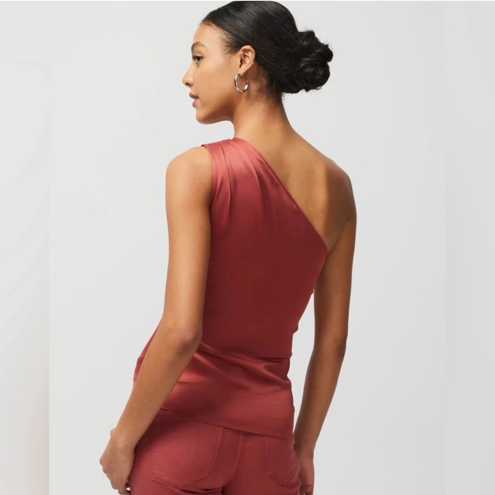 One-Shoulder Rust Top - Picture 4 of 4